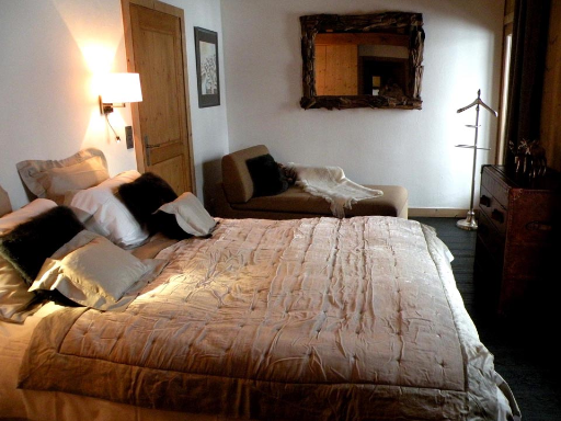 Chalet Karma - @chaletmegeve.eu